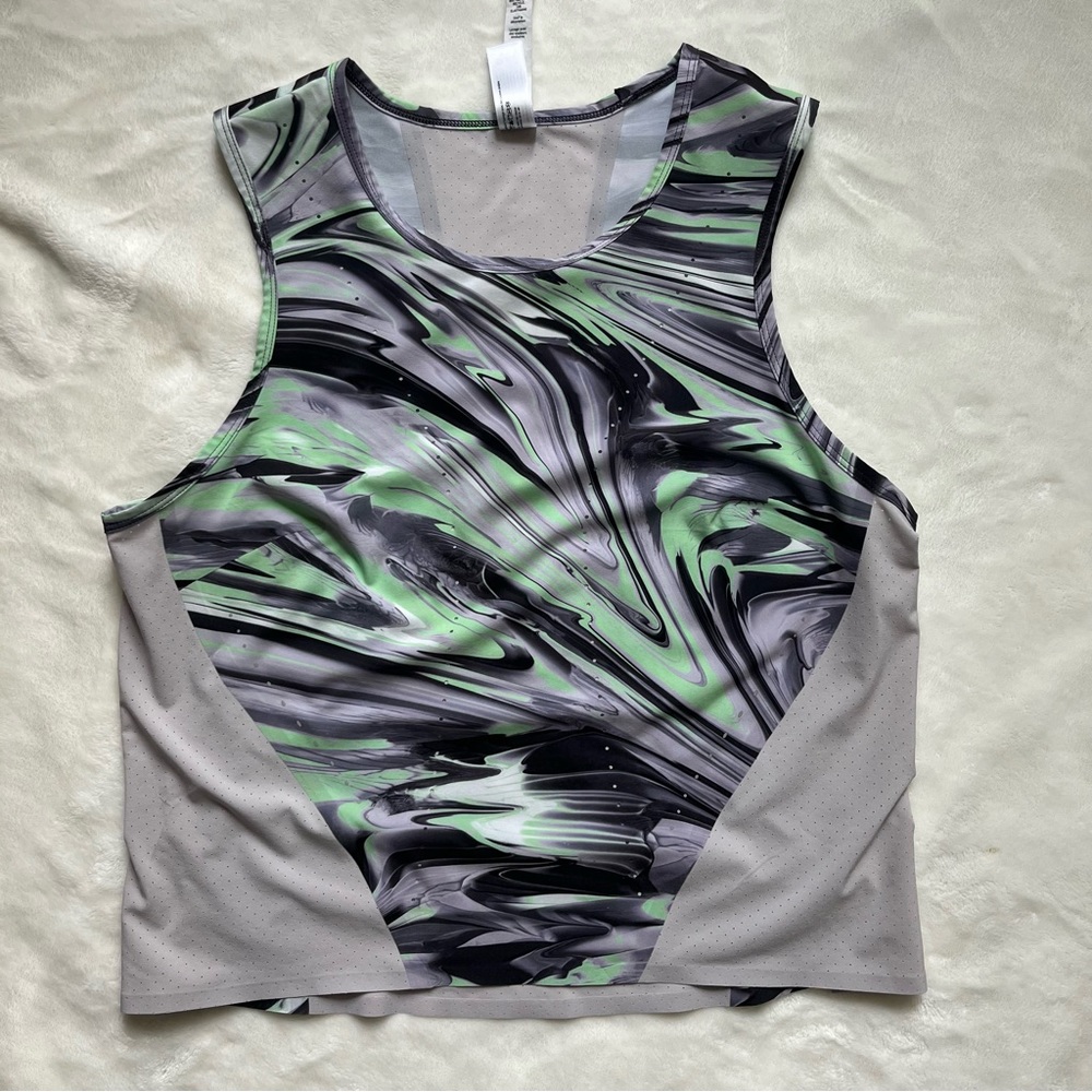 Women’s Lululemon Tanktop